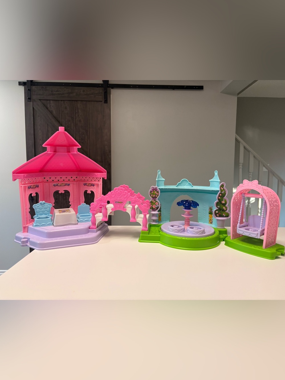 Fisher-Price Little People Disney Princess Garden Tea Party playset HTF - Picture 1 of 10